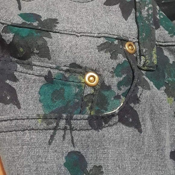 D G BY DIANE GILMAN SZ. 10 woman's clothing - Picture 7 of 7